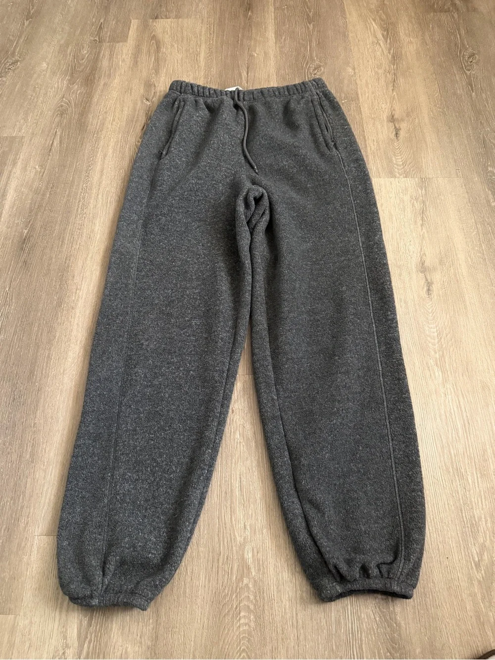 ALO Yoga the set Charcoal Gray Cozy Lined Hoodie